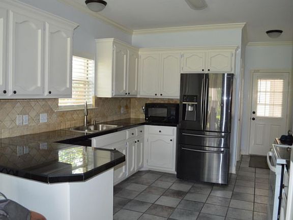 4th image of 37406 S Park Ave