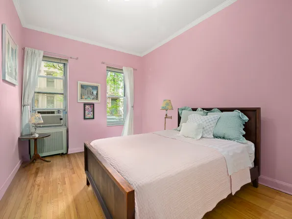 510 East 84th Street 1B image 5 of 6