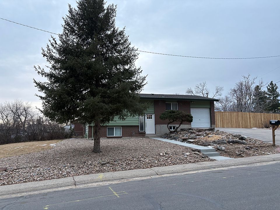 1st image of 10912 W Exposition Dr