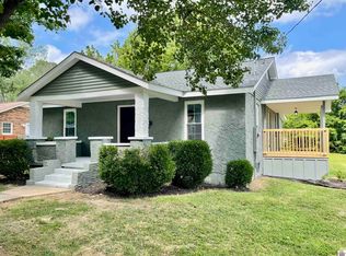 323 Irvan St, Murray, KY 42071