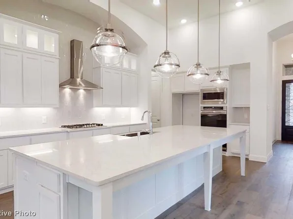 820 Shady Oaks Dr, Rockwall, TX 75087