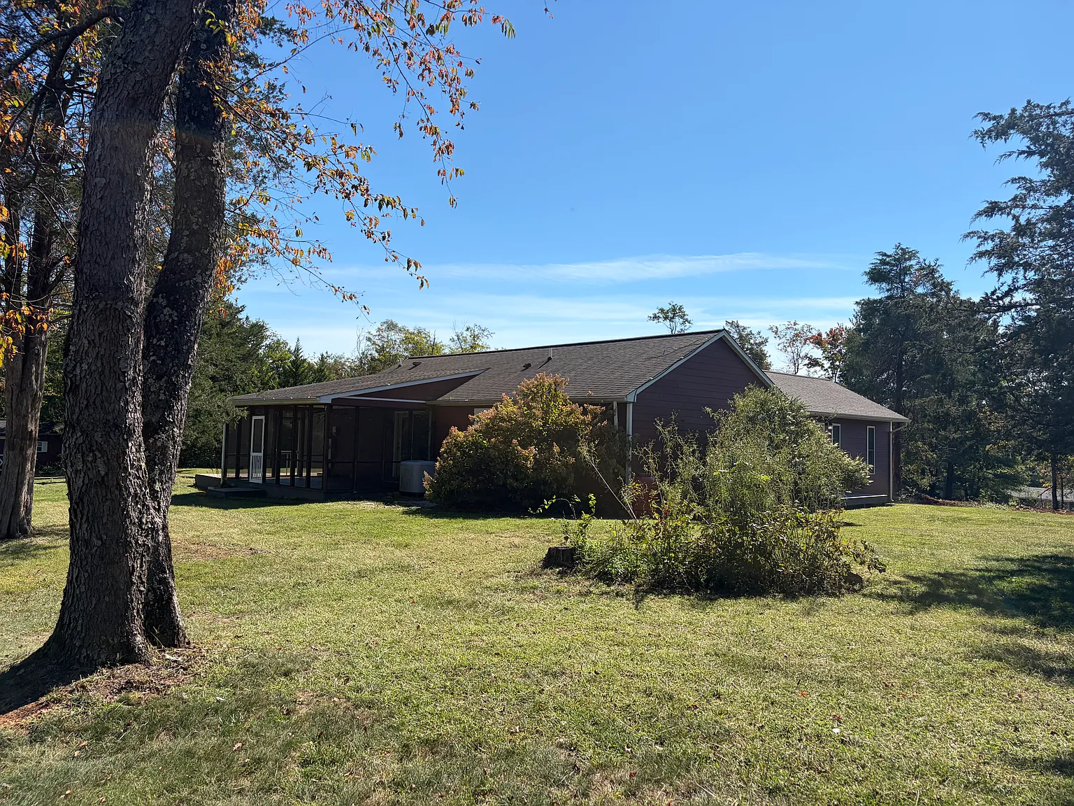3 bed, 1488 sqft, $2,950 — Photo 2