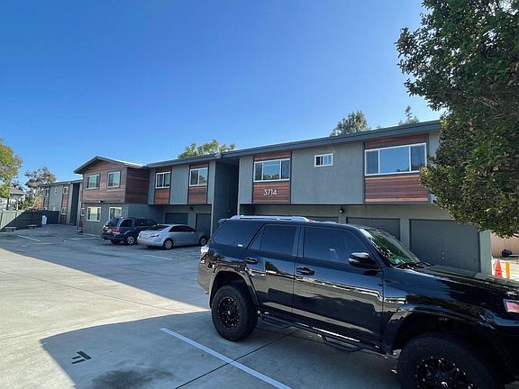2nd image of 3714 Lincoln Ct #2