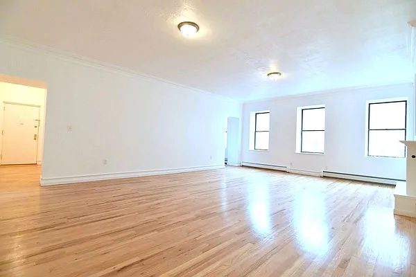 Rented by Manhattan Spaces | media 9