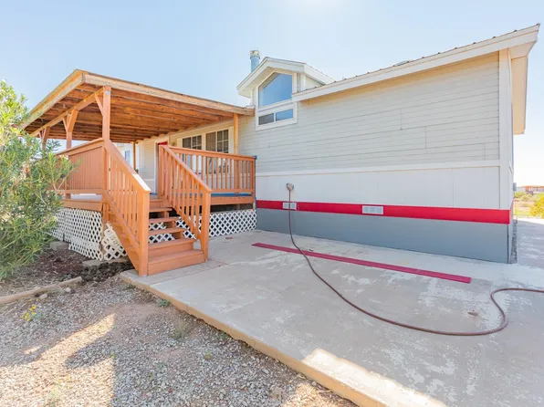 40 Holiday Ln, Alamogordo, NM 88337