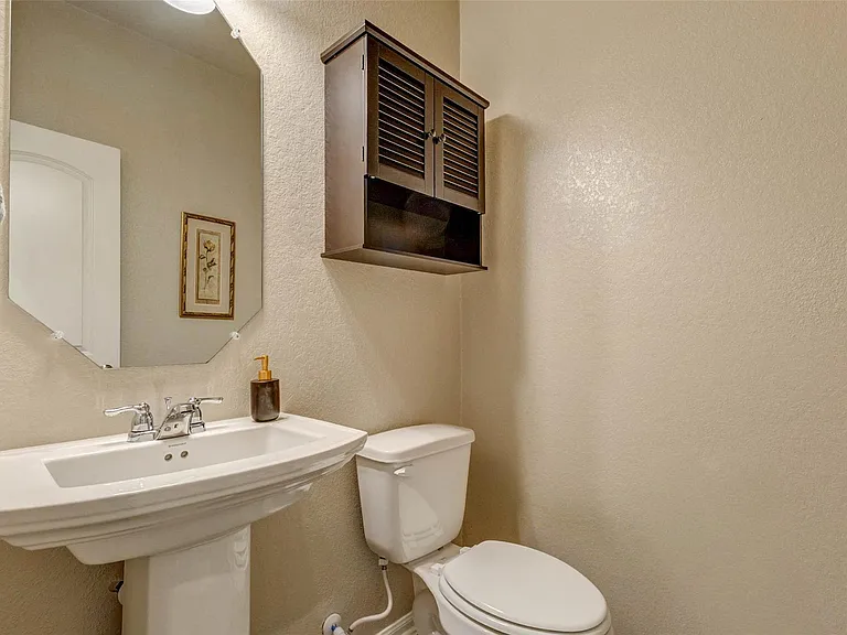 5318 Madeline Grace Dr — Photo 36
