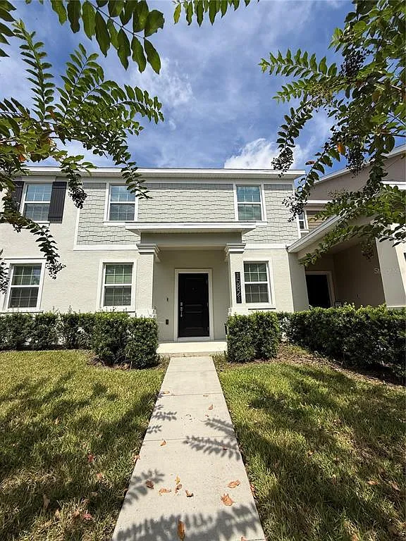 3 bed, 2.5 bath, 1636 sqft, $2,800 — Photo 1