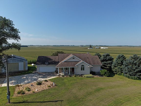 3rd image of 19142 290th St