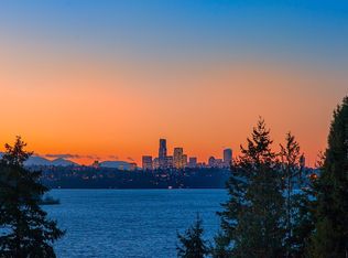 1 Brook Bay Rd, Mercer Island, WA 98040