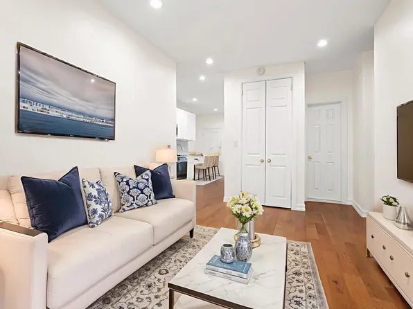 9 Pinehurst Avenue 1C image 2 of 6