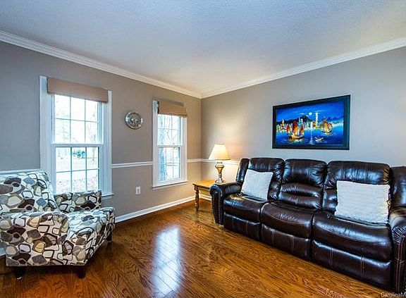 5th image of 8115 Schooner Ln
