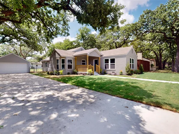 1313 N Riverside Dr, Fort Worth, TX 76111