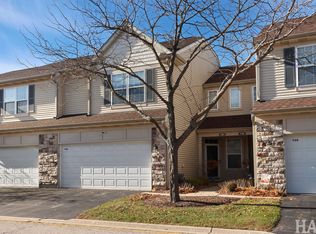 750 Dillon Ct, Grayslake, IL 60030