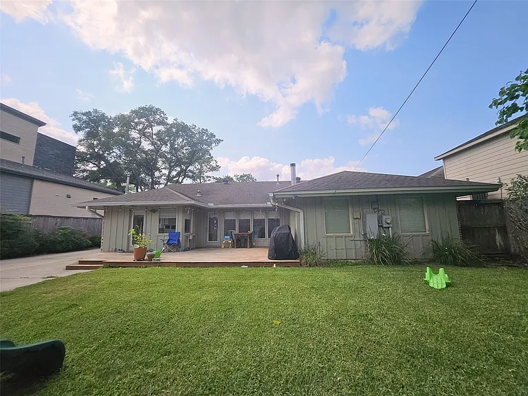 5019 Yarwell Dr — Photo 14
