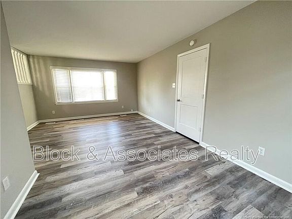 5th image of 1927 Shiloh Dr