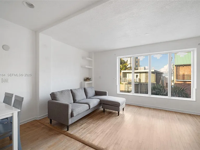 905 Sunrise Ln #905 — Photo 12