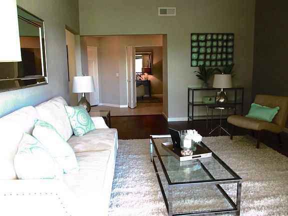 3rd image of 8022 Pinot Noir Ct