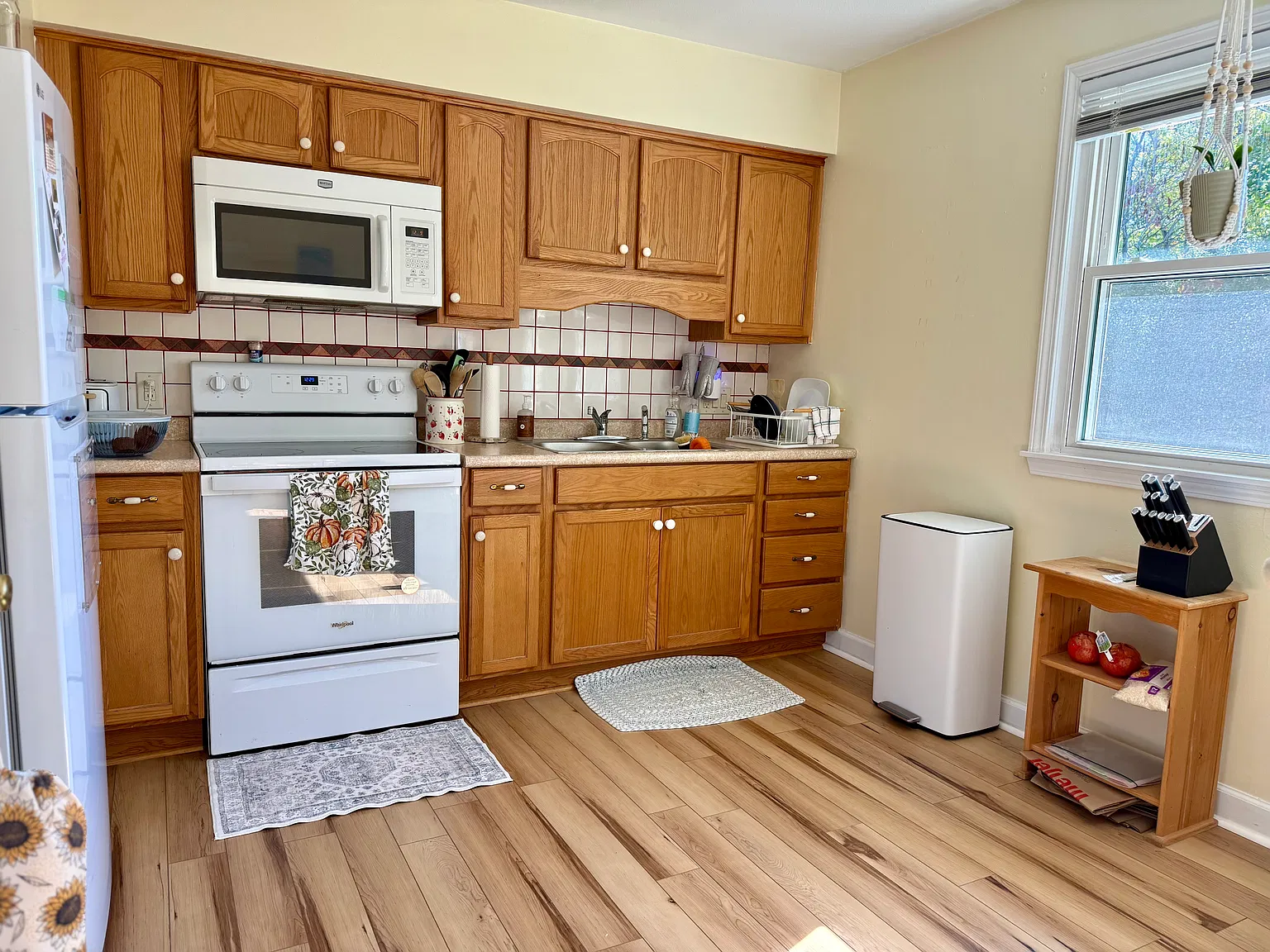 2 bed, 1010 sqft, $1,495 — Photo 3