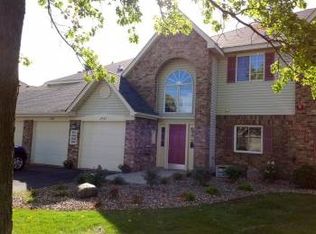 2545 Concord Way, Mendota Heights, MN 55120