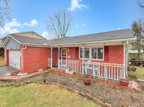 2227 Balmoral Rd, Columbus, OH 43229