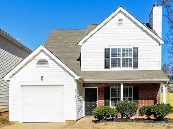 3307 Reid Brook Ln, Charlotte, NC 28208