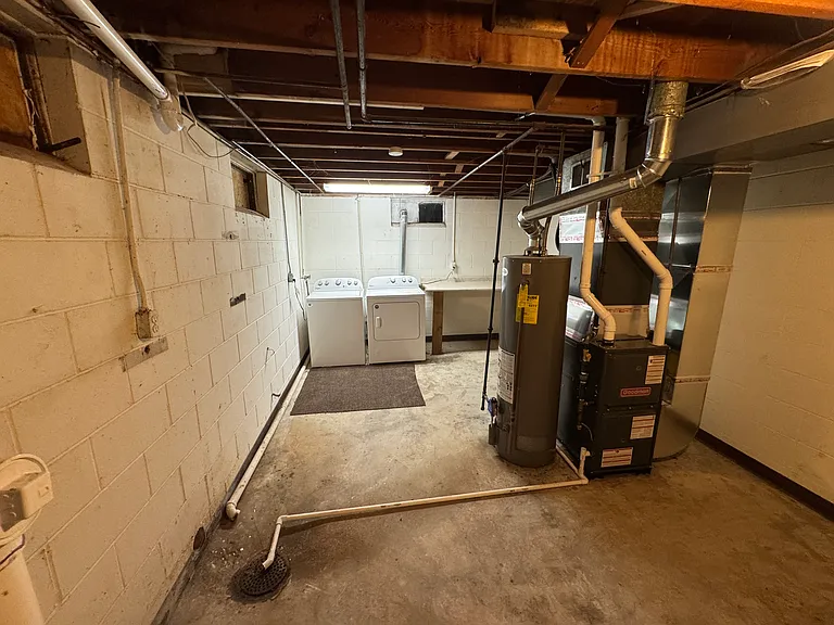 2651 E Sheridan Ave — Photo 8