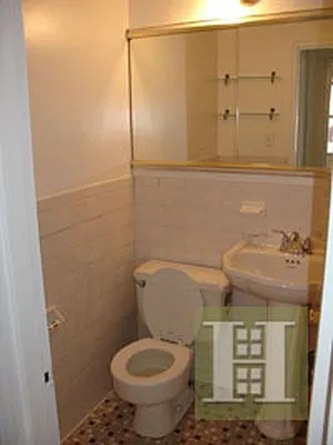 Rented by Halstead Real Estate | media 8