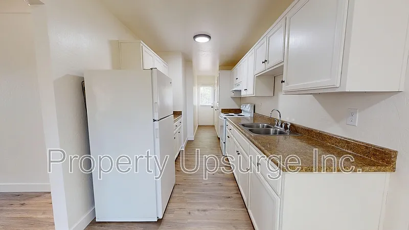 1167 Orange Ave #1167