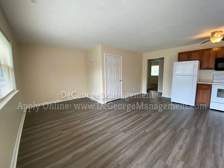 Burdick Estates Apartments — Photo 70