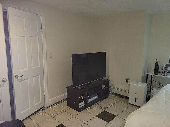 5th image of 198 Allston St Unit 2
