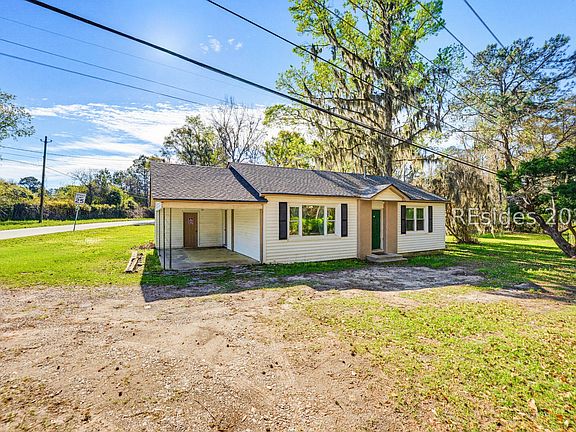 3rd image of 6 Old Salem Rd