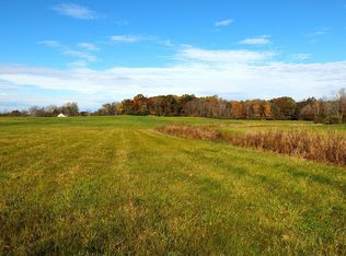 37 River Rd, Topsfield, MA 01983