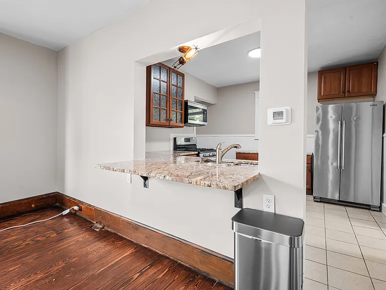 443 Hall St SE — Photo 22