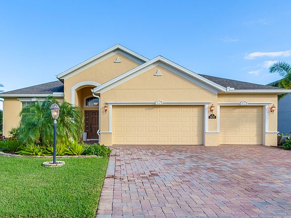 3rd image of 3637 Hollisten Cir