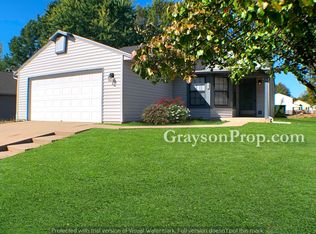 1670 Wrenwood Dr, Columbus, IN 47201