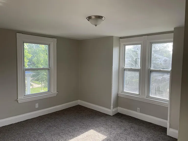 3940 Washington Ave — Photo 4