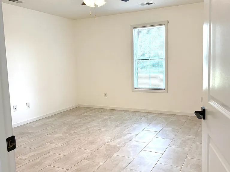 310 Pine Haven Rd — Photo 12