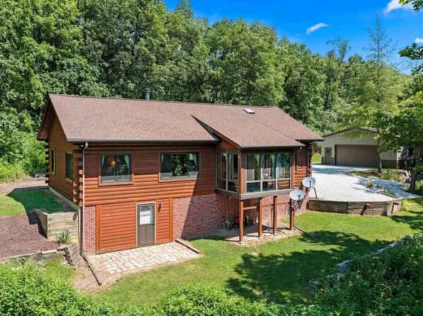 7021 S Gerdes Rd, Mapleton, IL 61547