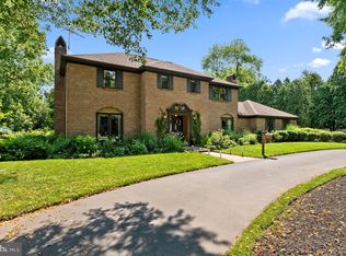 826 Richards Rd, Wayne, PA 19087