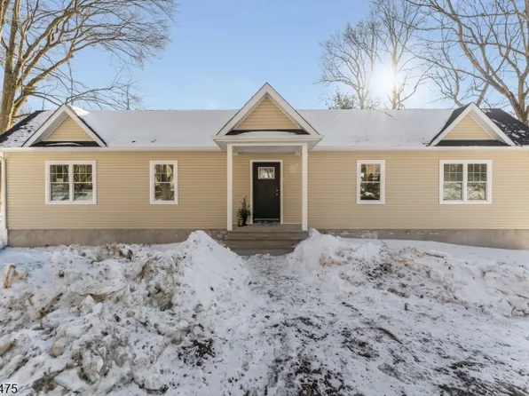 48 Northwood Dr, High Bridge Boro, NJ 08829