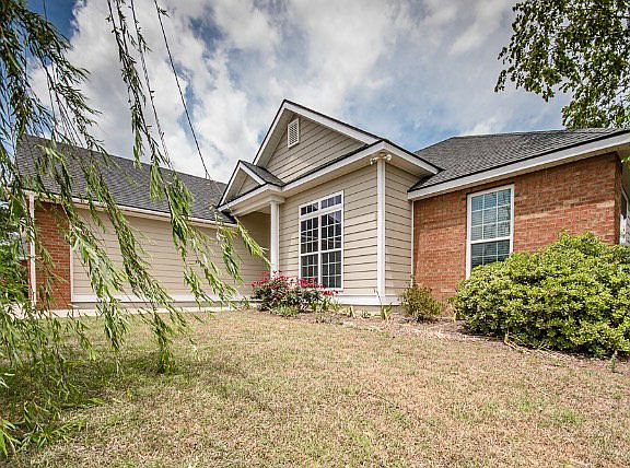 4th image of 4333 Stonehaven Dr