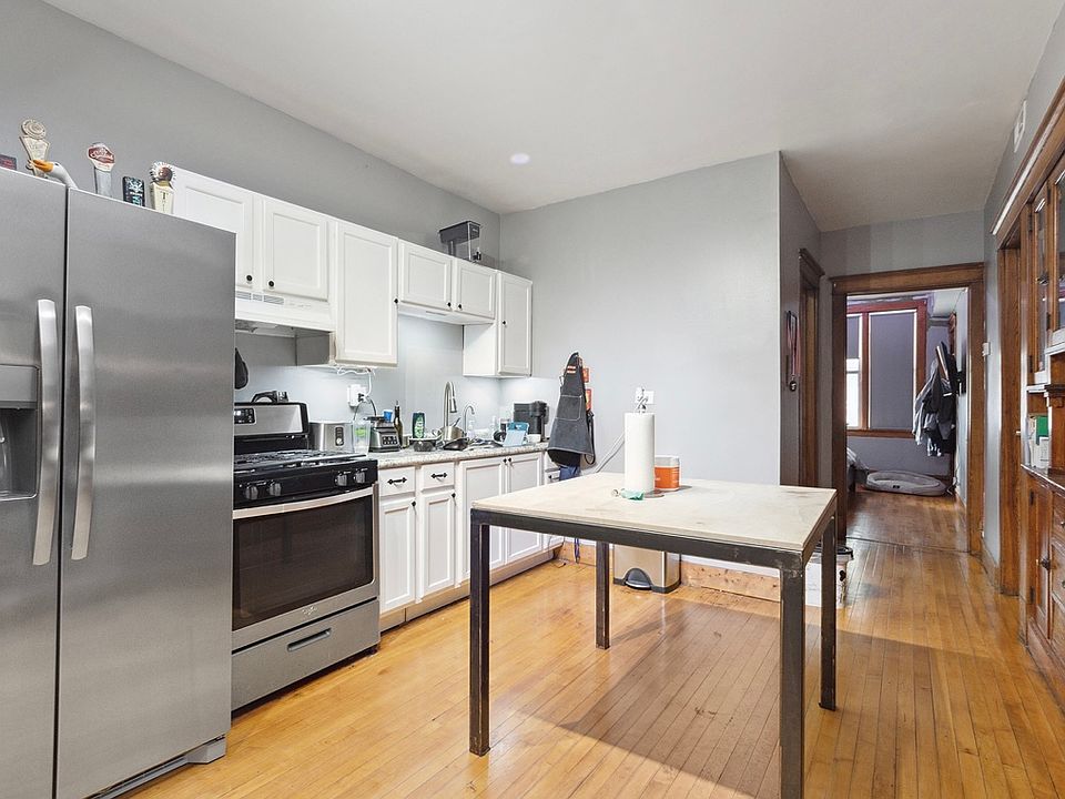 Kitchen that was occupied by previous tenant