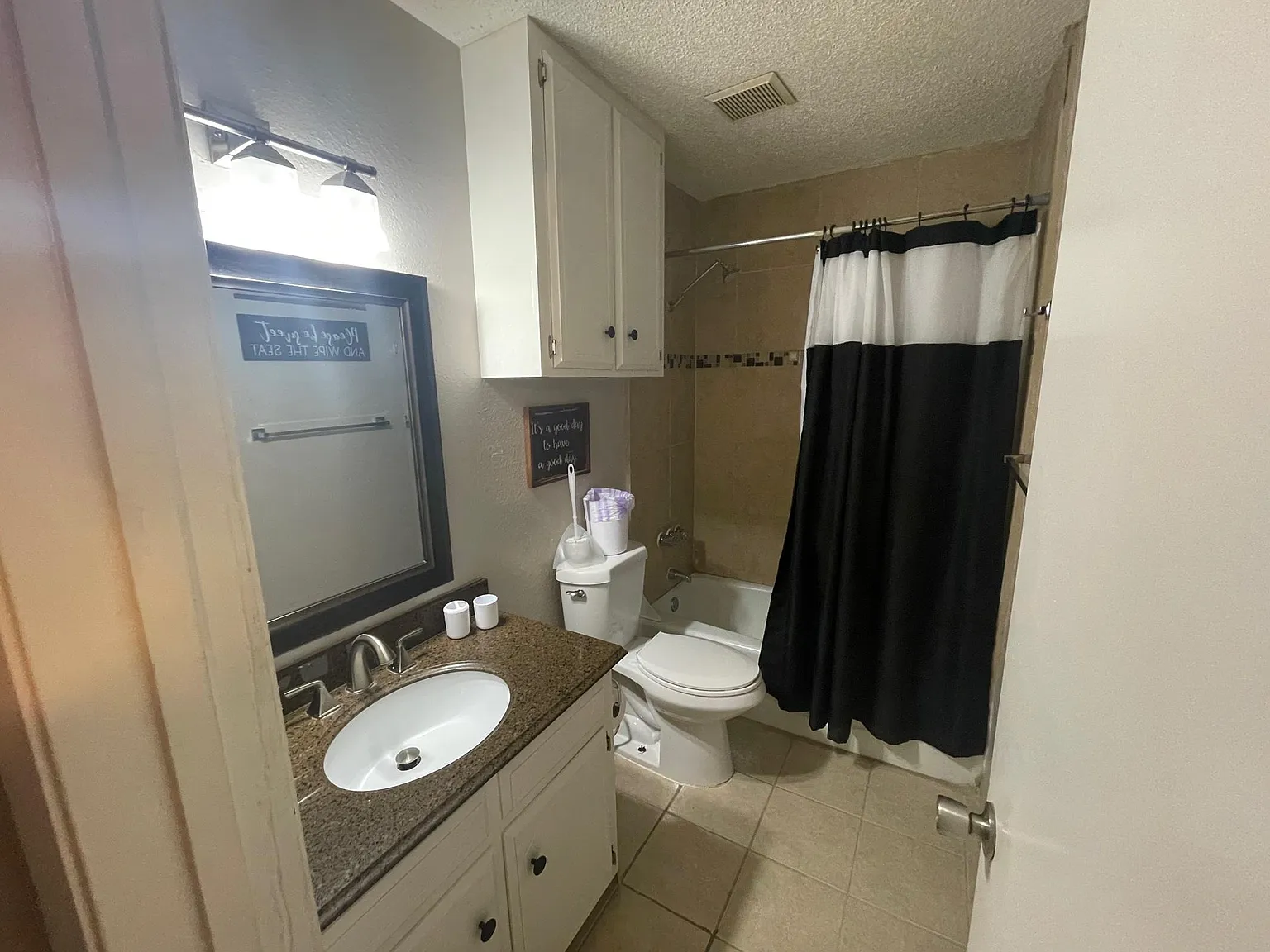 1 bed, 700 sqft, $950 — Photo 2