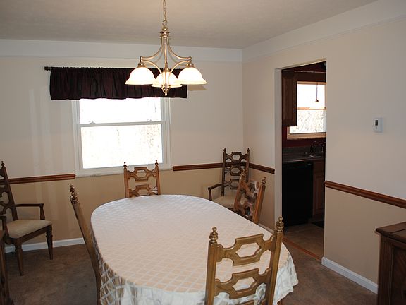 5th image of 3862 Robinhill Dr