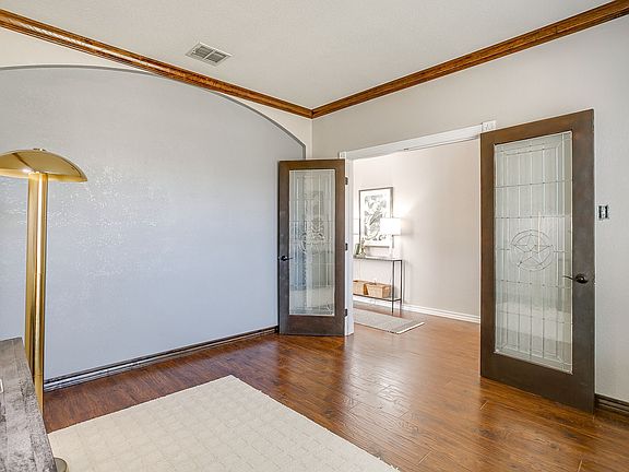 5th image of 1408 Pepperidge Ln