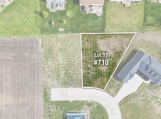 710 Westview Dr, Dysart, IA