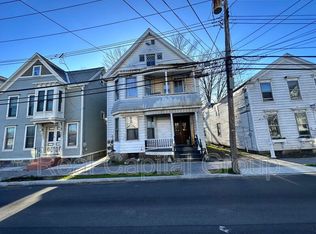 7 N College St #1F, Schenectady, NY 12305