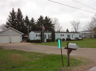 2345 E Deer Lake Rd, Boyne City, MI 49712
