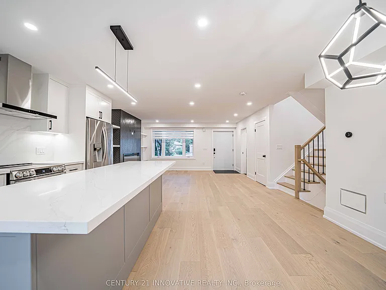 58 Carsbrooke Rd — Photo 9