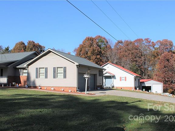 3rd image of 157 Oak Haven Dr